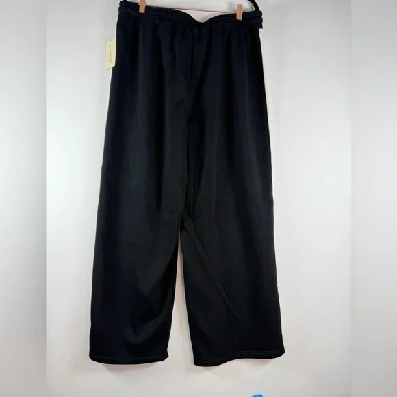 Universal Thread™ Women's Mid-Rise Straight Leg Pull-On Pants - Black L - Picture 5 of 11